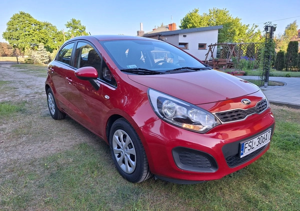 Kia Rio cena 34800 przebieg: 105000, rok produkcji 2014 z Skierniewice małe 466